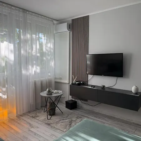 Boulevard Apartman Nyiregyhaza Exterior photo
